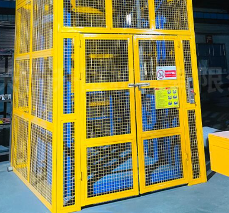 许昌货梯可以安装在室外吗